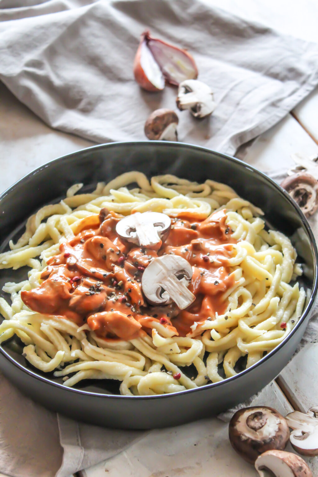 Spätzle mit Jägergeschnetzeltes - Alexkitchenlove